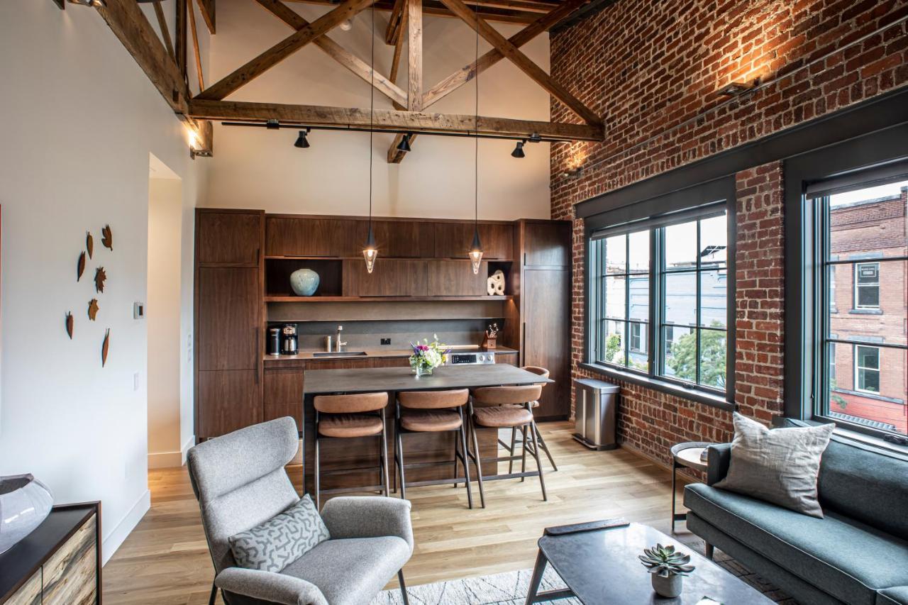 אשוויל Elevation Lofts Hotel מראה חיצוני תמונה